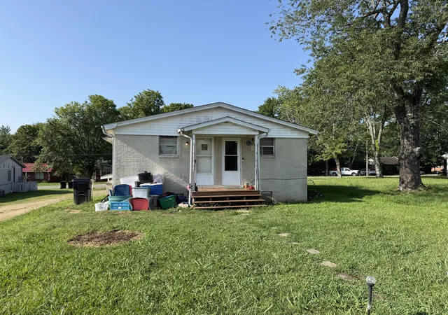 Homes for sale in Murray, KY | 1602 Dodson St, Murray, KY 42071 | MLS# 26016352