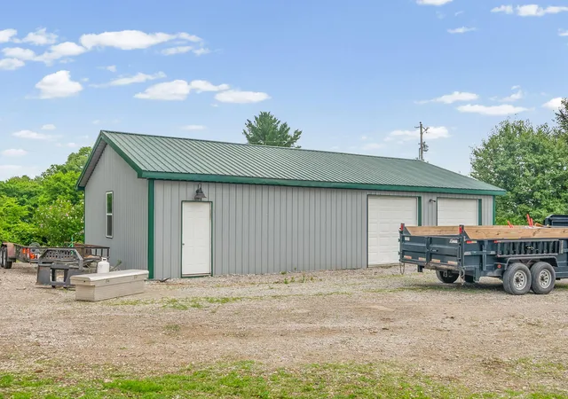Photo 4 of Single family home for sale at 2679 Loop Ln, Gracey, KY 42232 | MLS# 26015543 | Listing updated on 2026-08-20