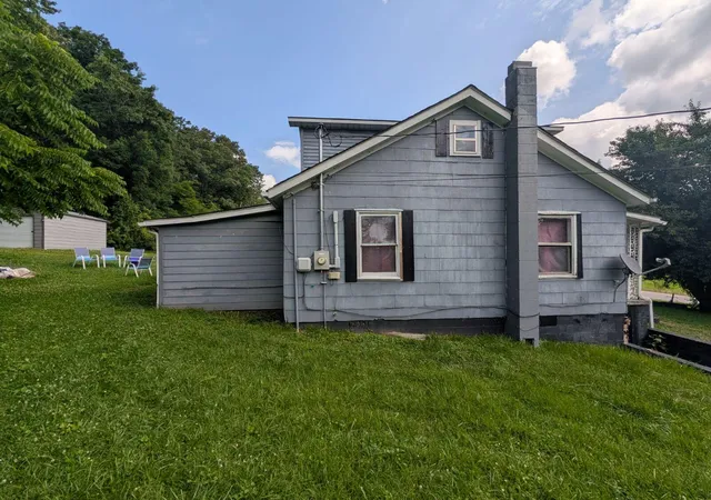 Homes for sale in Berea, KY | 2791 Scaffold Cane Rd, Berea, KY 40403 | MLS# 26015511