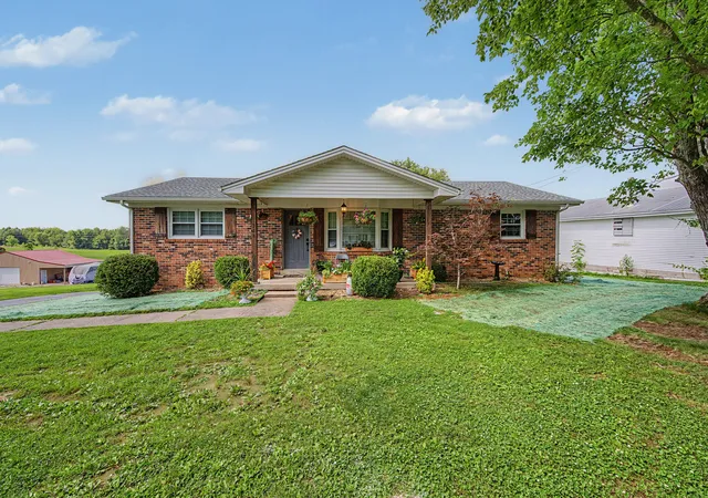 1st image of 1388 Richardsville Rd, Bowling Green, KY 42101 | MLS# 26015616