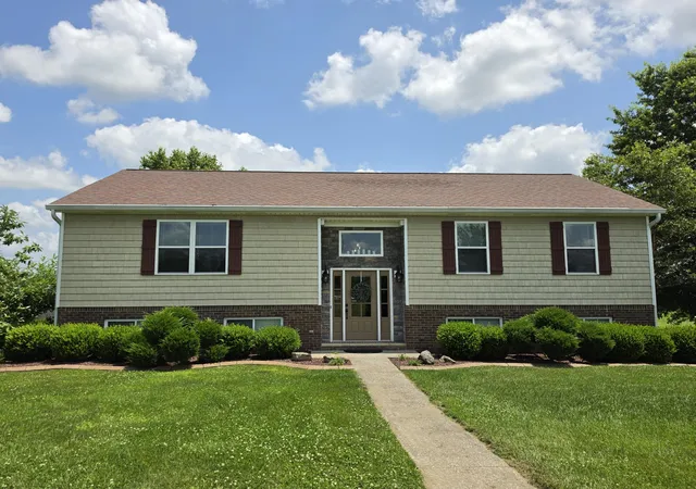 Homes for sale in Frankfort, KY | 142 Mills Ln, Frankfort, KY 40601 | MLS# 26016124