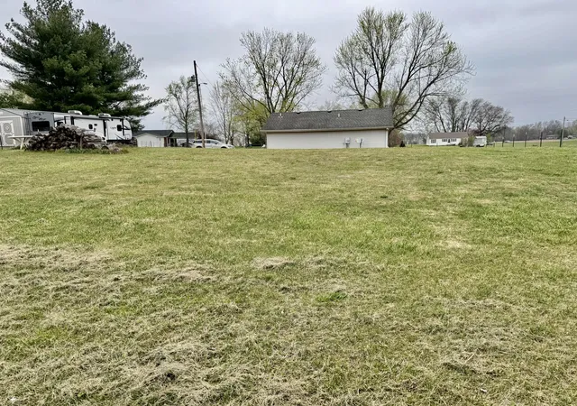 Homes for sale in Hopkinsville, KY | 3781 Memory Ln, Hopkinsville, KY 42240 | MLS# 26015749