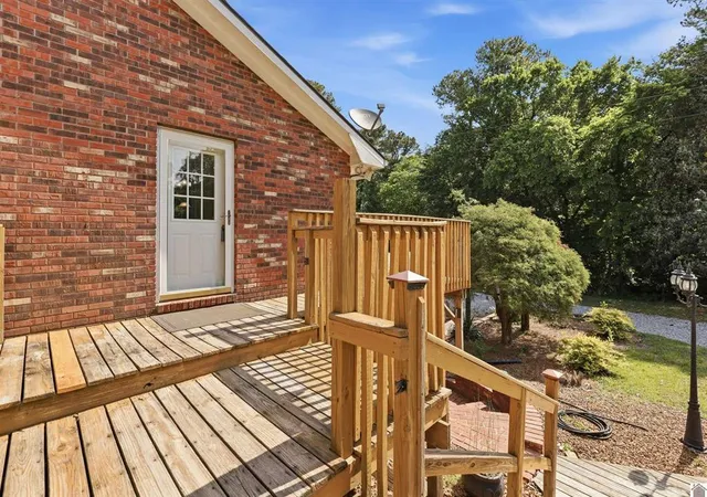 Photo 4 of Single family home for sale at 948 Kendall Rd, Mayfield, KY 42066 | MLS# 26015538 | Listing updated on 2026-09-09