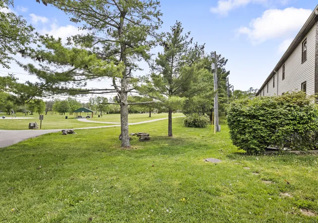 3rd image of 166-168 Heritage Dr, Nicholasville, KY 40356 | MLS# 26015571
