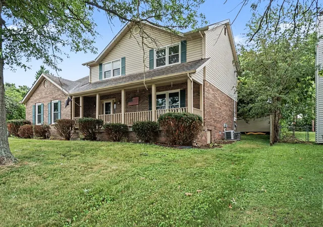 Homes for sale in Winchester, KY | 411 Skylark Dr, Winchester, KY 40391 | MLS# 26017601