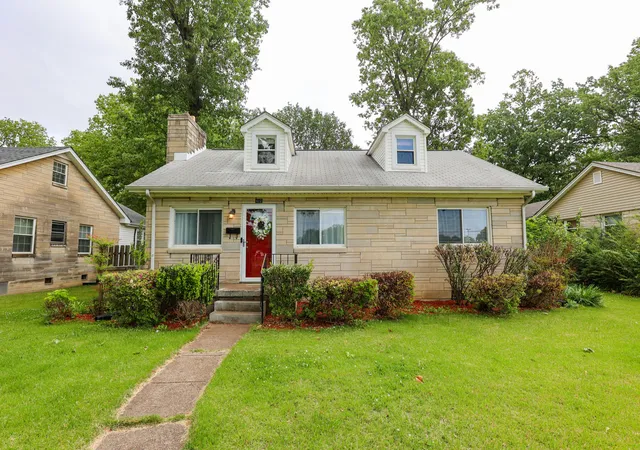 1st image of 412 Joe Clifton Dr, Paducah, KY 42001 | MLS# 26016659