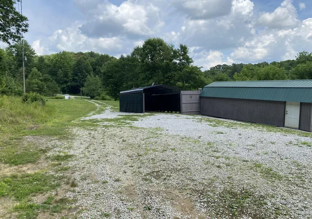 Photo 3 of Single family home for sale at 75 Walnut Rd, Lily, KY 40740 | MLS# 26015598 | Listing updated on 2026-09-02