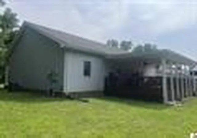3rd image of 539 E Clay St, Clinton, KY 42031 | MLS# 26016390