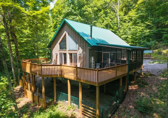 1st image of 214 Price Valley Cemetery Rd, Somerset, KY 42503 | MLS# 26015632