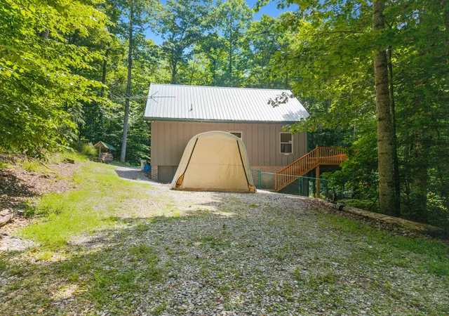 3rd image of 214 Price Valley Cemetery Rd, Somerset, KY 42503 | MLS# 26015632