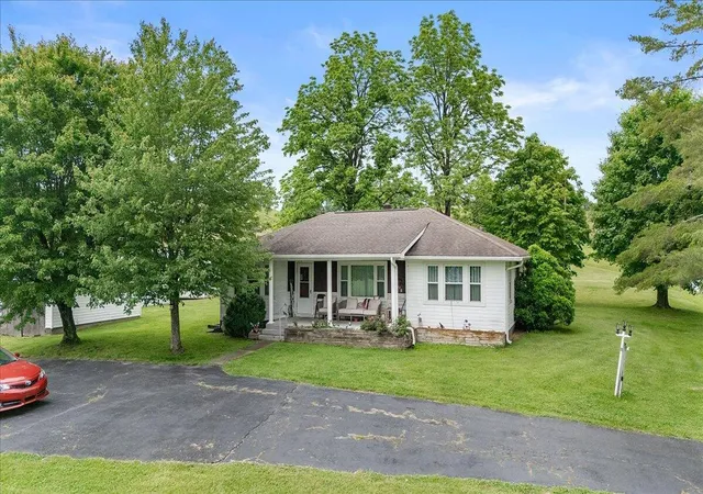 Homes for sale in Williamsburg, KY | 130 Shiner Church Rd, Williamsburg, KY 40769 | MLS# 26016049