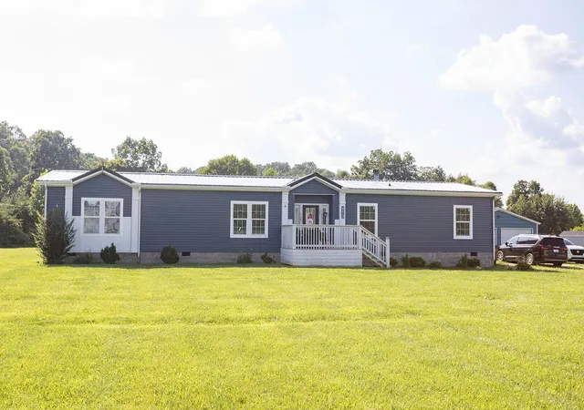 Homes for sale in Stanton, KY | 450 Delmar Ln, Stanton, KY 40380 | MLS# 26015646