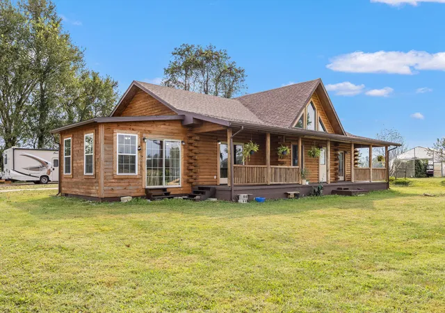Homes for sale in Owingsville, KY | 560 Hart Grove Rd, Owingsville, KY 40360 | MLS# 26015637