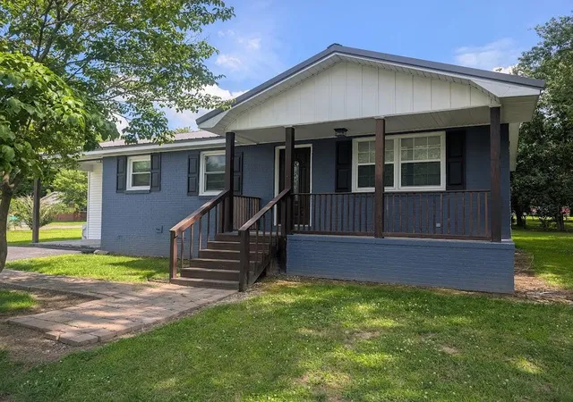 1st image of 523 3rd St, La Center, KY 42056 | MLS# 26017013