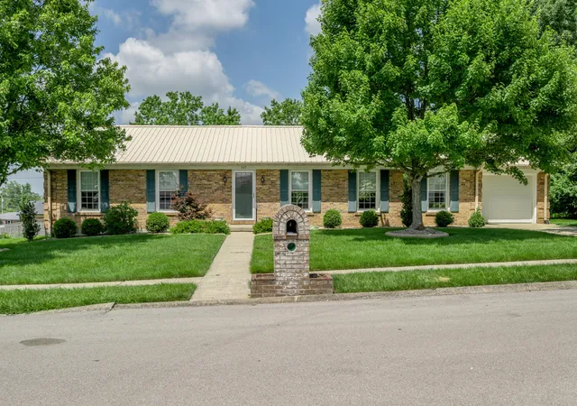 1st image of 307 Beacon Hill, Nicholasville, KY 40356 | MLS# 26015744