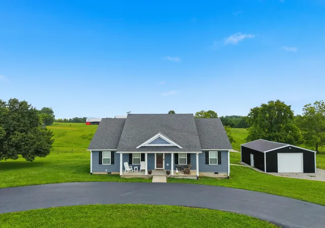 1st image of 447 Oakland Ln, Harrodsburg, KY 40330 | MLS# 26015662