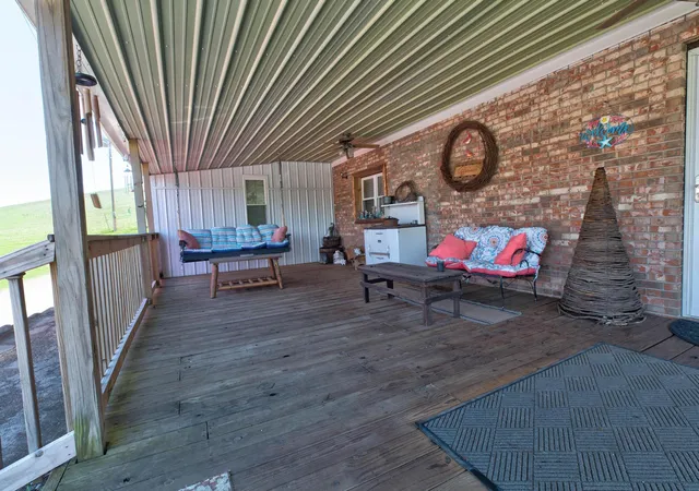 Photo 3 of Single family home for sale at 1376 S Highway 11, Sharpsburg, KY 40374 | MLS# 26015720 | Listing updated on 2026-10-13