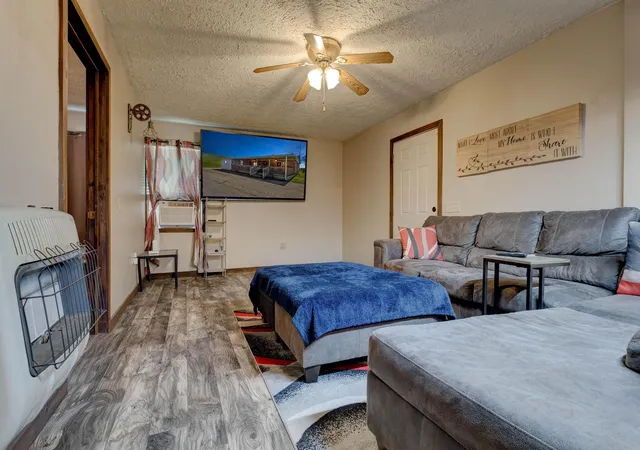 Photo 4 of Single family home for sale at 1376 S Highway 11, Sharpsburg, KY 40374 | MLS# 26015720 | Listing updated on 2026-10-13
