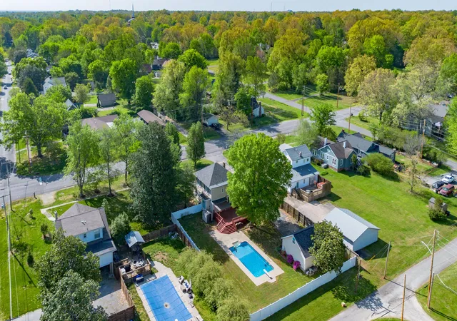 4th image of 3515 Central Ave, Paducah, KY 42001 | MLS# 26015707