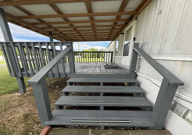 Photo 2 of Single family home for sale at 140 Brk View Rd, Stanford, KY 40484 | MLS# 26015790 | Listing updated on 2026-07-31