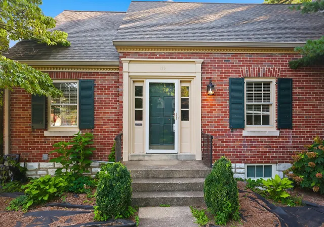 4th image of 129 Barberry Ln, Lexington, KY 40503 | MLS# 26016542