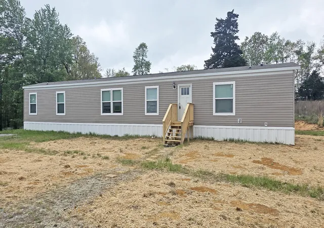 Photo 2 of Single family home for sale at 1346 Hammonsville Schoolhouse Rd, Magnolia, KY 42757 | MLS# 26015678 | Listing updated on 2026-10-29