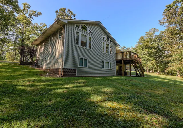 Photo 3 of Single family home for sale at 34 Leadline Rd, Gilbertsville, KY 42044 | MLS# 26023050 | Listing updated on 2026-08-26