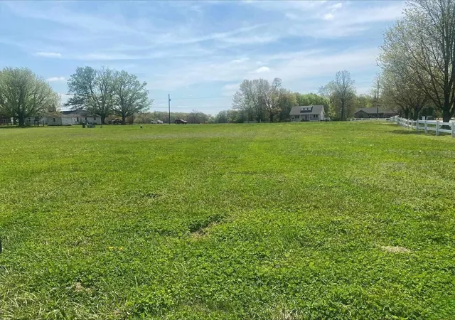 Homes for sale in Murray, KY | Lots 39 & 40 Murray Estates Dr, Murray, KY 42071 | MLS# 26017769