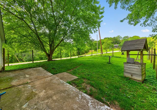 Homes for sale in Stanton, KY | 326 Roberts Rd, Stanton, KY 40380 | MLS# 26015834