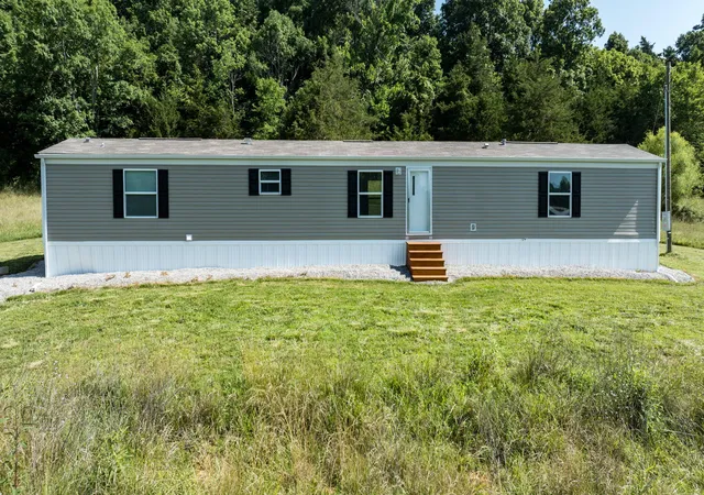 Homes for sale in Bethelridge, KY | 306 Godbey Rd, Bethelridge, KY 42516 | MLS# 26015864
