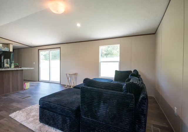 Photo 3 of Single family home for sale at 306 Godbey Rd, Bethelridge, KY 42516 | MLS# 26015864 | Listing updated on 2026-09-13