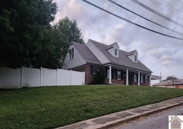 4th image of 718 Moscow Ave, Hickman, KY 42050 | MLS# 26017151