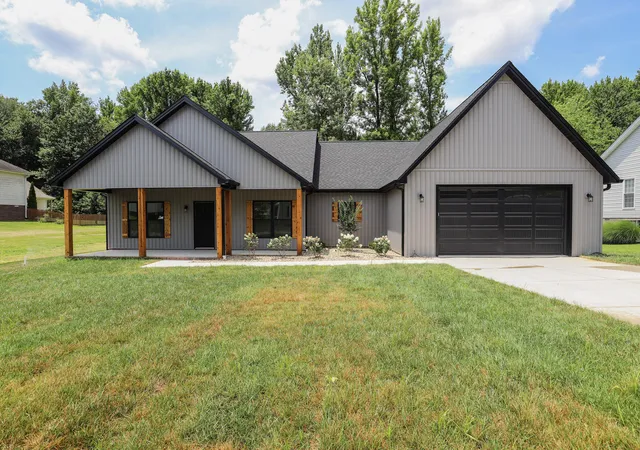2nd image of 8335 Danube Dr, West Paducah, KY 42086 | MLS# 26017441