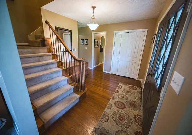 4th image of 111 Lone Oak Dr, Nicholasville, KY 40356 | MLS# 26016052