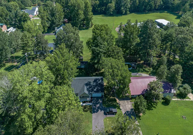 38th image of 1725 N Friendship Rd, Paducah, KY 42001 | MLS# 26015775