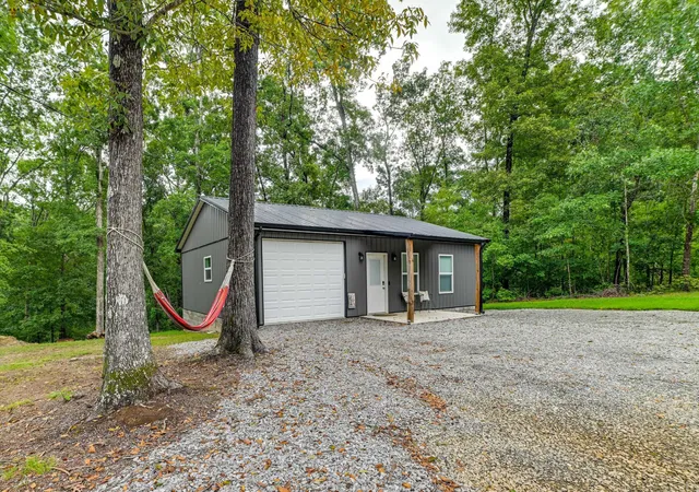 Homes for sale in Murray, KY | 120 120 Wooded Acres Ln, Murray, KY 42071 | MLS# 26015776