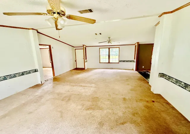 Photo 3 of Single family home for sale at 417 Scenic Acres Dr, Murray, KY 42071 | MLS# 26021230 | Listing updated on 2026-09-16