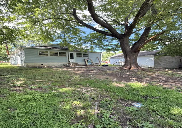 16th image of 203 Gilbert St, Hazel, KY 42049 | MLS# 26018132