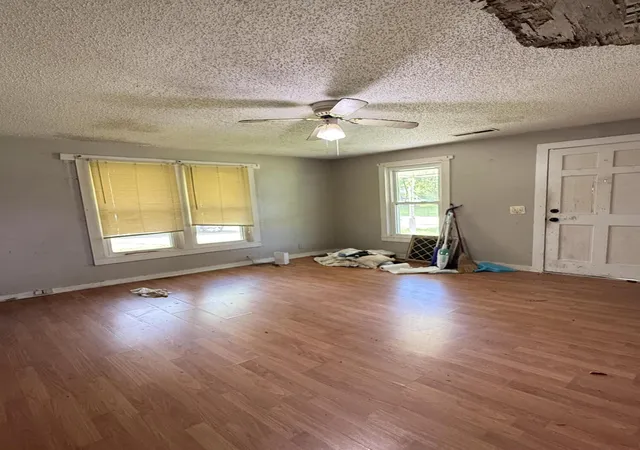 Photo 3 of Single family home for sale at 203 Gilbert St, Hazel, KY 42049 | MLS# 26018132 | Listing updated on 2026-09-30