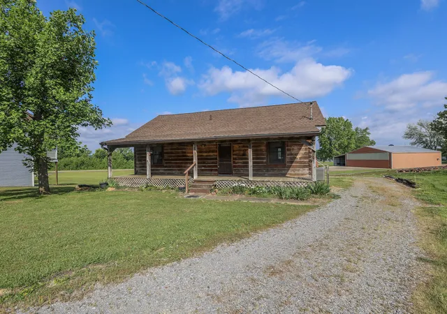 Homes for sale in Hardin, KY | 32 Palasades Ln, Hardin, KY 42048 | MLS# 26016823