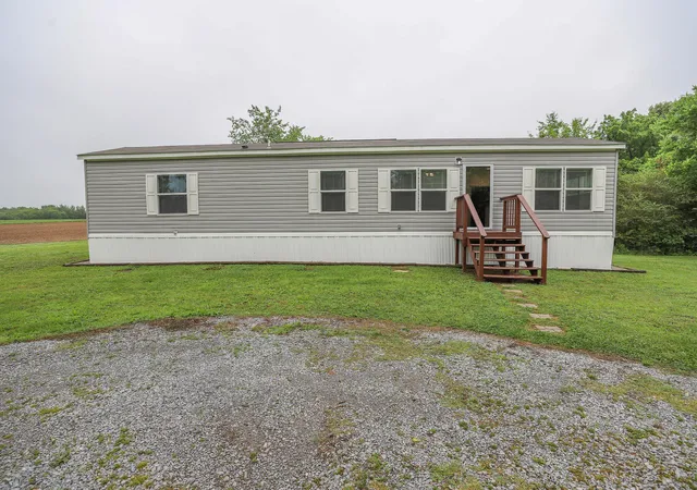 Homes for sale in Almo, KY | 1868 Elm Grove Rd, Almo, KY 42020 | MLS# 26016830