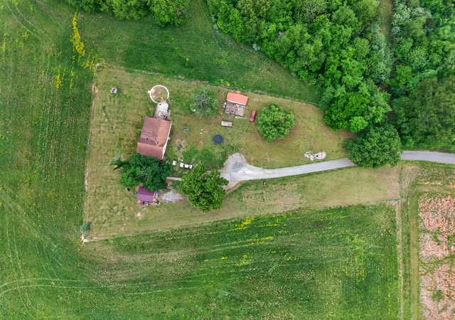 Homes for sale in Kuttawa, KY | 318 Brasher Rd, Kuttawa, KY 42055 | MLS# 26015799