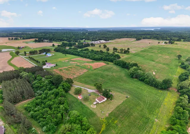 Homes for sale in Kuttawa, KY | 318 Brasher Rd, Kuttawa, KY 42055 | MLS# 26015799