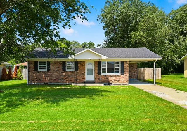 Homes for sale in Berea, KY | 211 Laurel Dr, Berea, KY 40403 | MLS# 26016446
