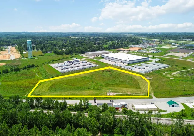 1st image of 9999 S Laurel Rd #077-00-00-147-08, London, KY 40744 | MLS# 26015794