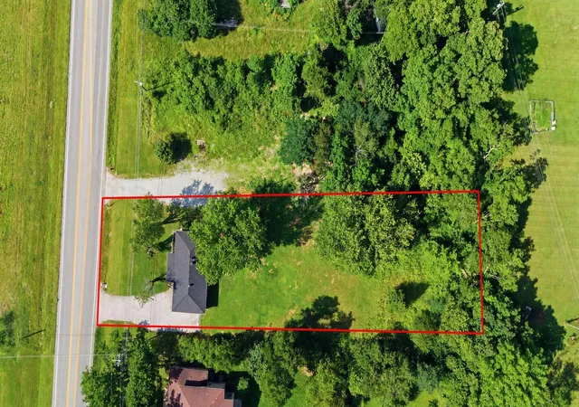 Homes for sale in Richmond, KY | 3501 Berea Rd, Richmond, KY 40475 | MLS# 26015849
