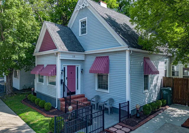 Photo 1 of Single family home for sale at 116 N 16th Street, Paducah, KY 42001 | MLS# 26017523 | Listing updated on 2026-09-08