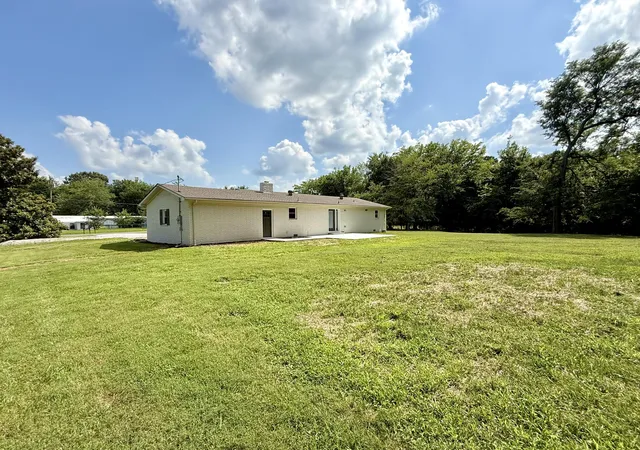 Homes for sale in Benton, KY | 759 Big Bear Hwy, Benton, KY 42025 | MLS# 26015814