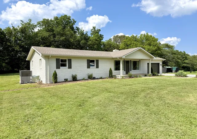 Homes for sale in Benton, KY | 759 Big Bear Hwy, Benton, KY 42025 | MLS# 26015814