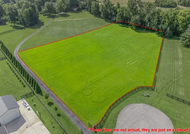 Homes for sale in Lancaster, KY | 515 Woodridge Dr, Lancaster, KY 40444 | MLS# 26016380